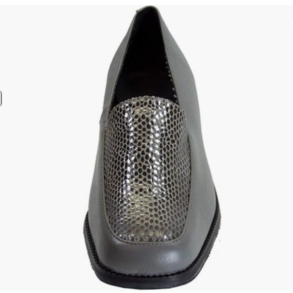 8.5 X-Wide Grey Peerage Leather Slip-on Shoes